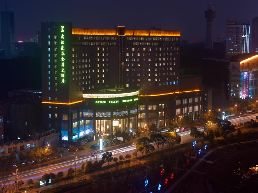 Optics Valley Kingdom Plaza Wuhan Exterior foto